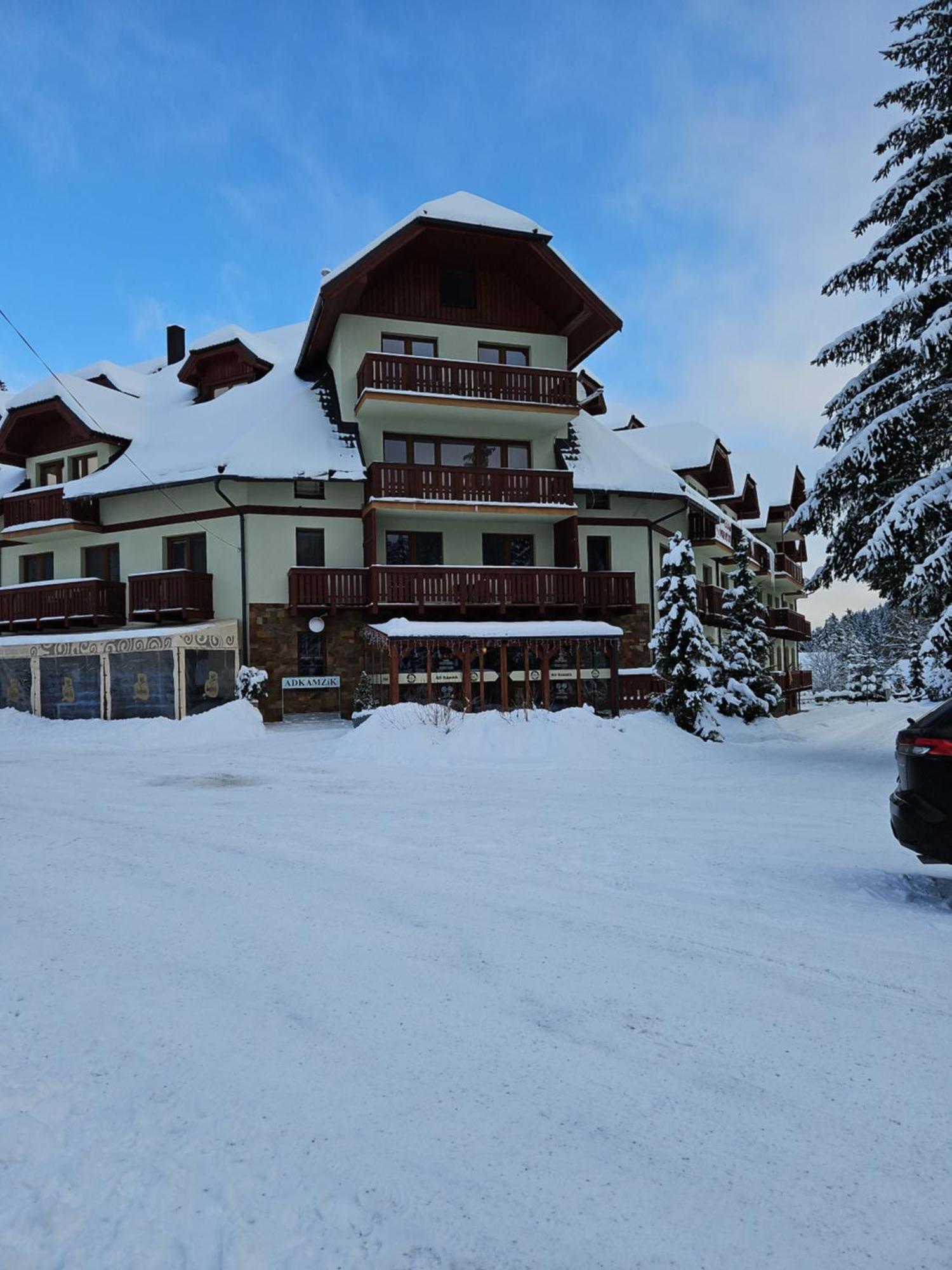 Apartmány a štúdiá Kamzík Donovaly Exterior foto